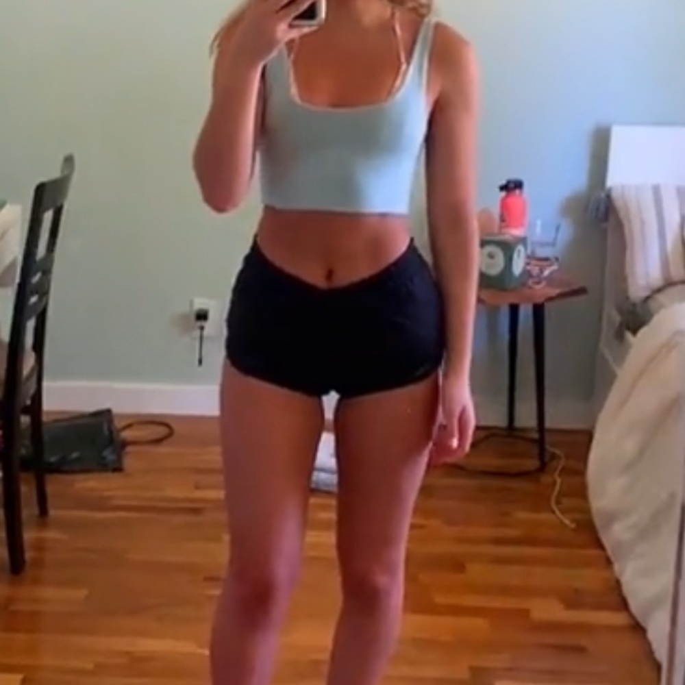Lululemon Hotty Hot shorts!!